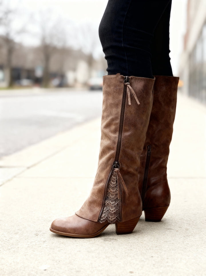Evie | Feminine Lace Western Boots