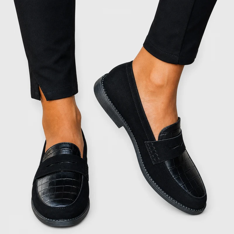 Greta™ | Black Penny Moccasin Cocco Effect