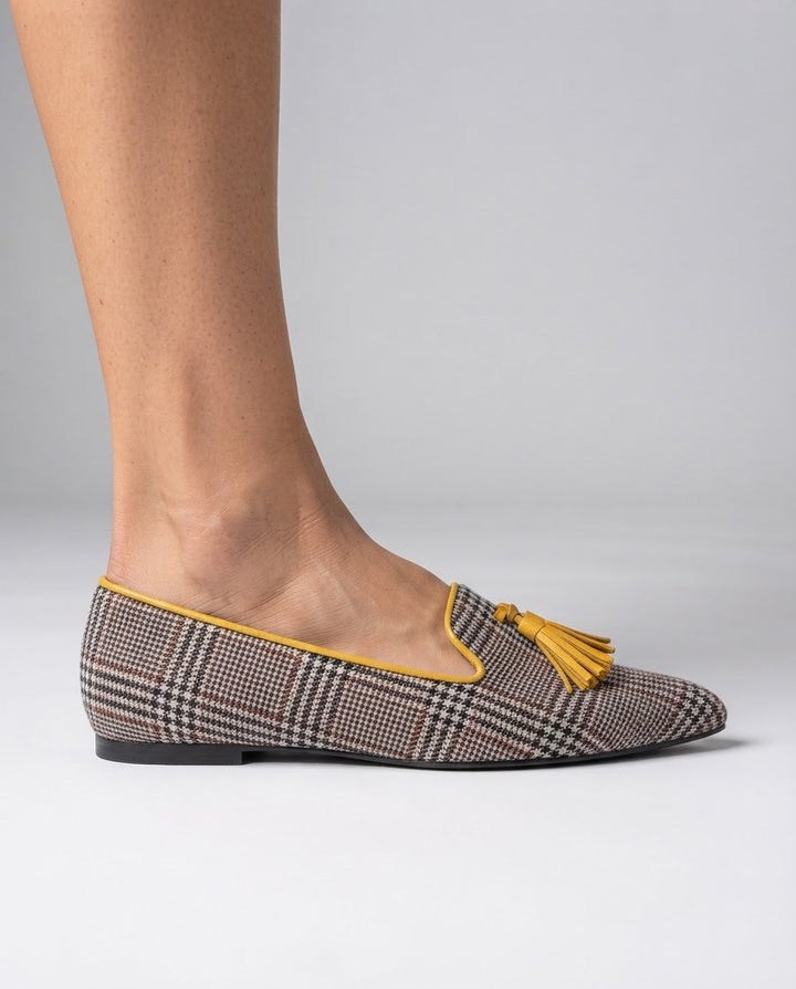 Livia™ | Pointed Toe Slip-On Flats