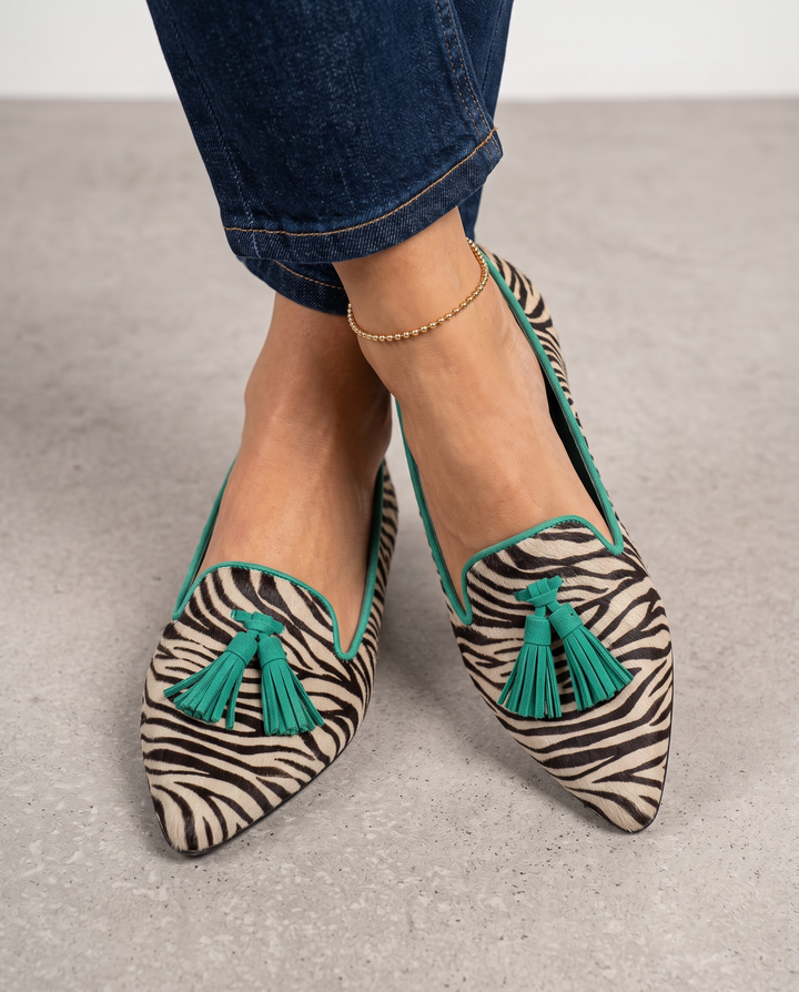 Livia™ | Pointed Toe Slip-On Flats