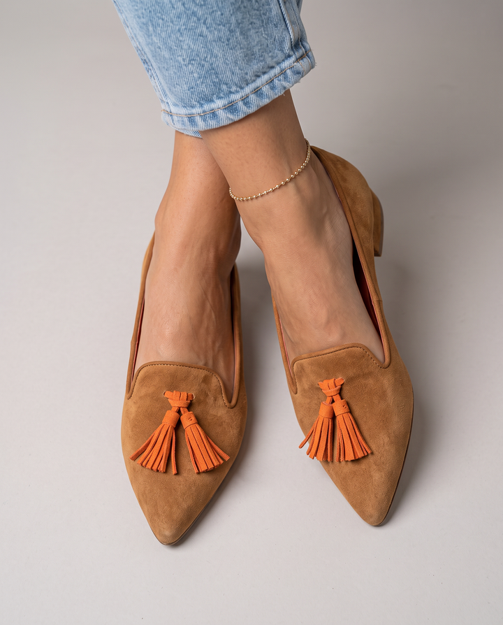Livia™ | Pointed Toe Slip-On Flats